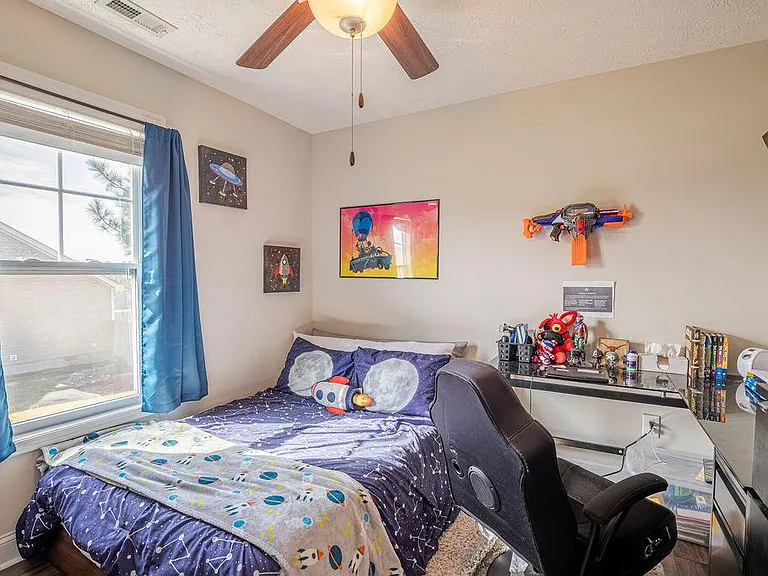 478 Shepherd Trl — Photo 23