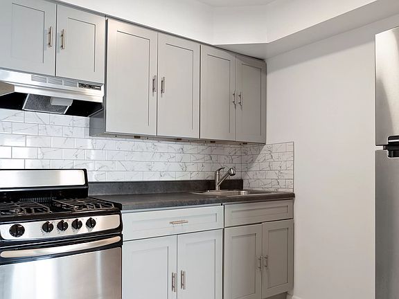 5th image of 43-11 54th St #43-11