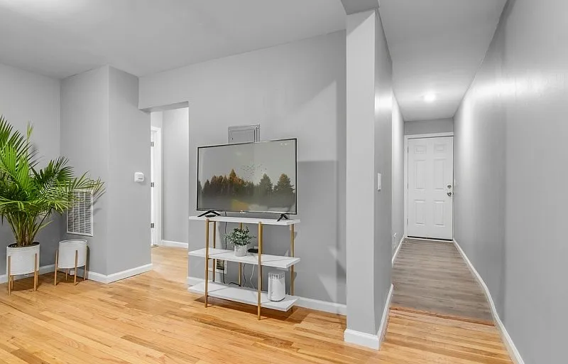 3 bed, $2,750 — Photo 4