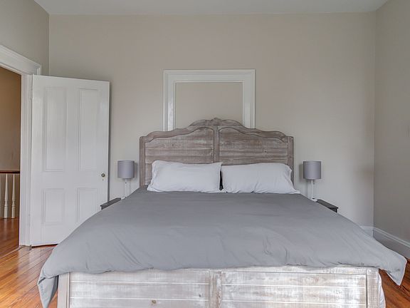 Master BR #1 King Bed