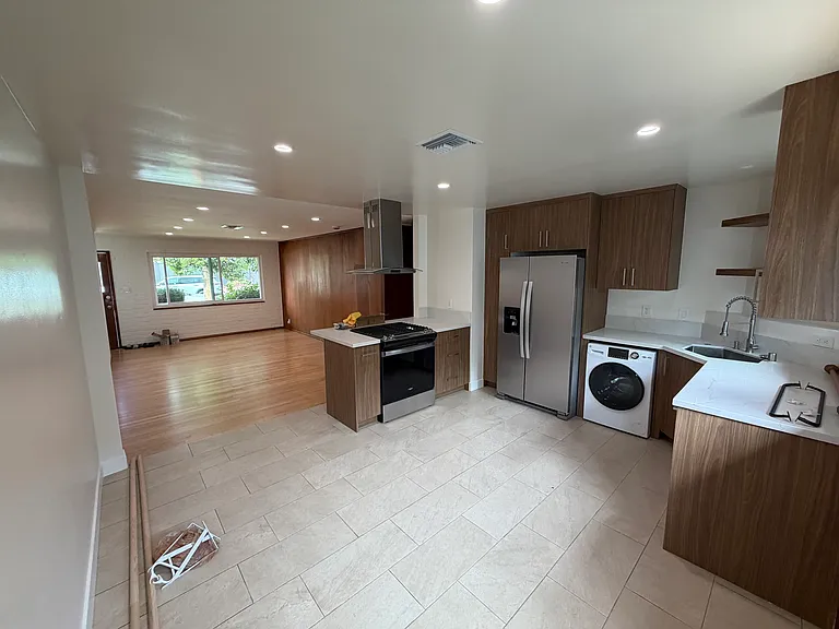 4143 Warner Blvd #101 — Photo 4