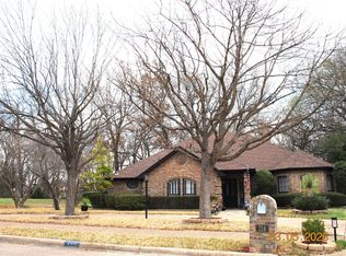 714 Mill Creek Rd, Lancaster, TX 75146