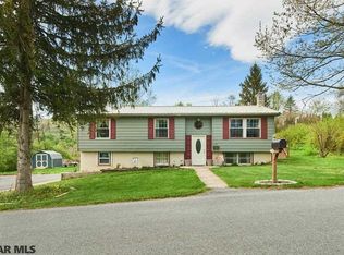 731 W Lamb St, Bellefonte, PA 16823