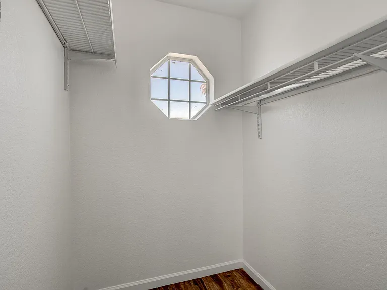 3557 Sedwick Dr — Photo 41