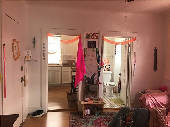 4th image of 1531 Saint Ann St #33