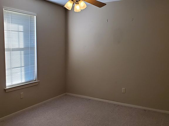 5th image of 1537 Beaver Trail Dr