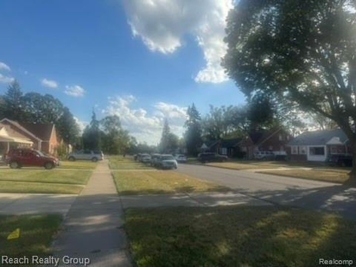 18110 Harlow St, Detroit, MI - View 3