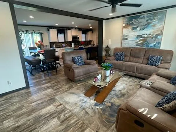 90 Bomar Pl, Walterboro, SC 29488