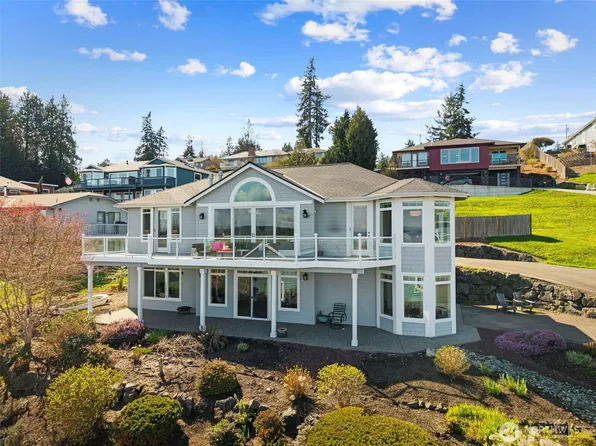 7754 E Spruce Street, Port Orchard, WA 98366