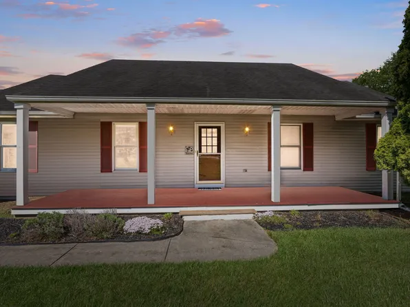 1720 Bragden Dr, Temperance, MI 48182