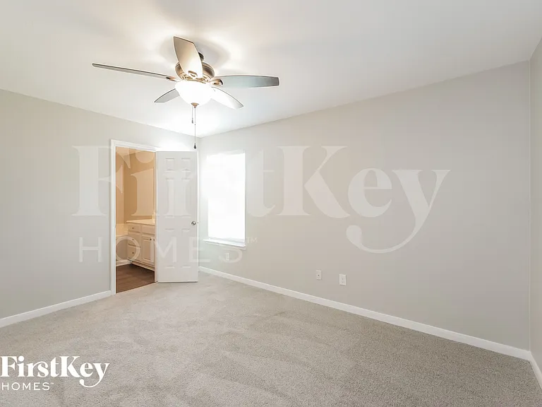 7111 Lilac Manor Ln — Photo 7