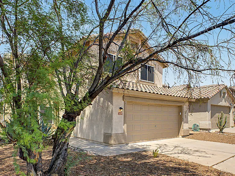 2656 W Mountain Heights Ct — Photo 5