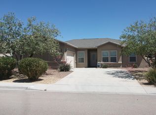 5825 Manchester Dr, Sunland Park, NM 88008