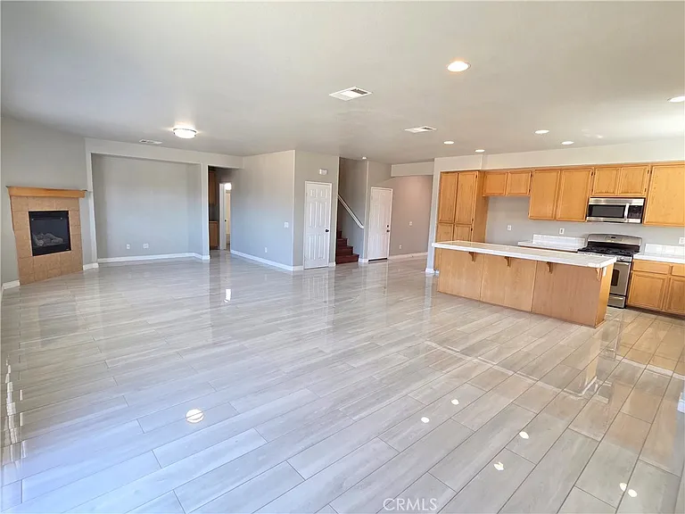 15338 Baxter St — Photo 12