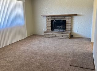 15927 Rancherias Rd, Apple Valley, CA 92307