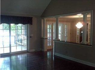 1223 Manor Ln, Mount Pleasant, SC 29464