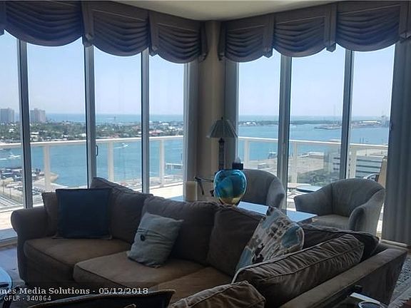 4th image of 1819 SE 17th St APT 1609