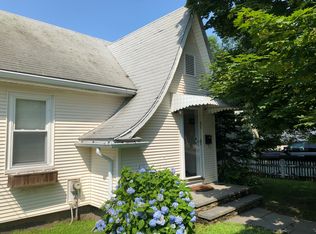 51 Shawmut St, Quincy, MA 02169