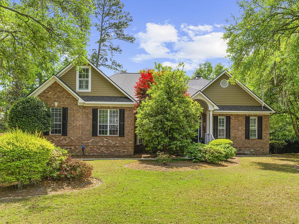 1st image of 1004 Crooked Oak Rd