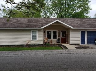 310 Broadway St, Sweetser, IN 46987