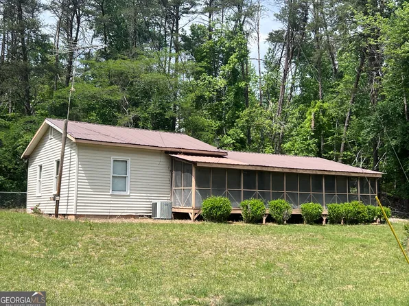 844 Shorewood Cir, Toccoa, GA 30577