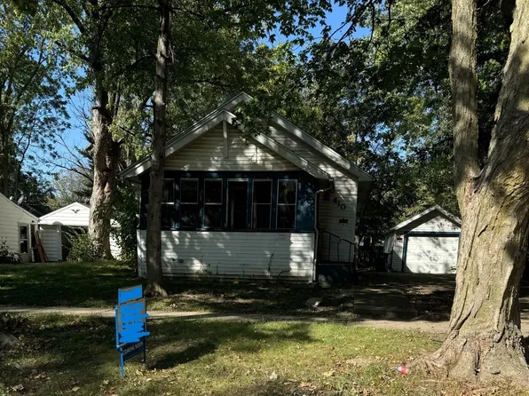 410 W Beardsley Ave, Champaign, IL 61820