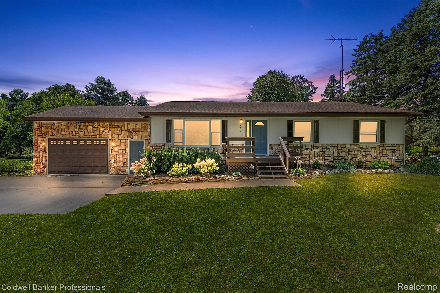 4814 Attica Rd photo 1