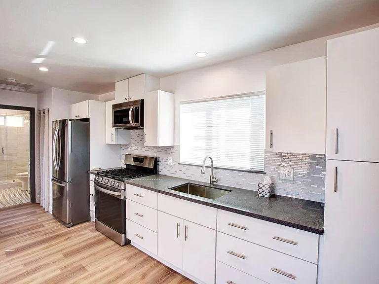 6275 Dana Ave — Photo 6