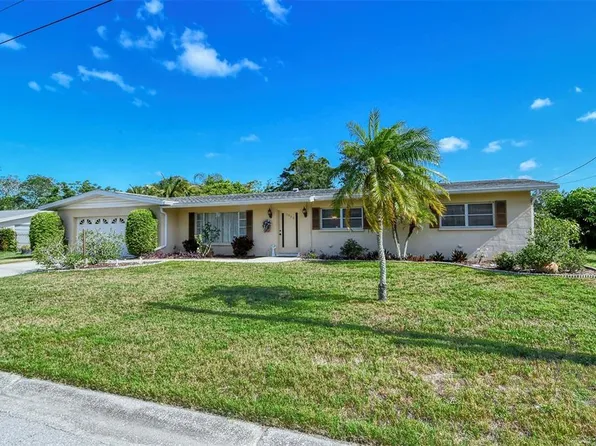 3049 Goldenrod St, Sarasota, FL 34239