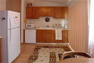 3rd image of 4601 Norfolk Ave