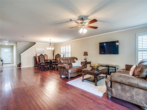 5th image of 5925 Snow Creek Dr