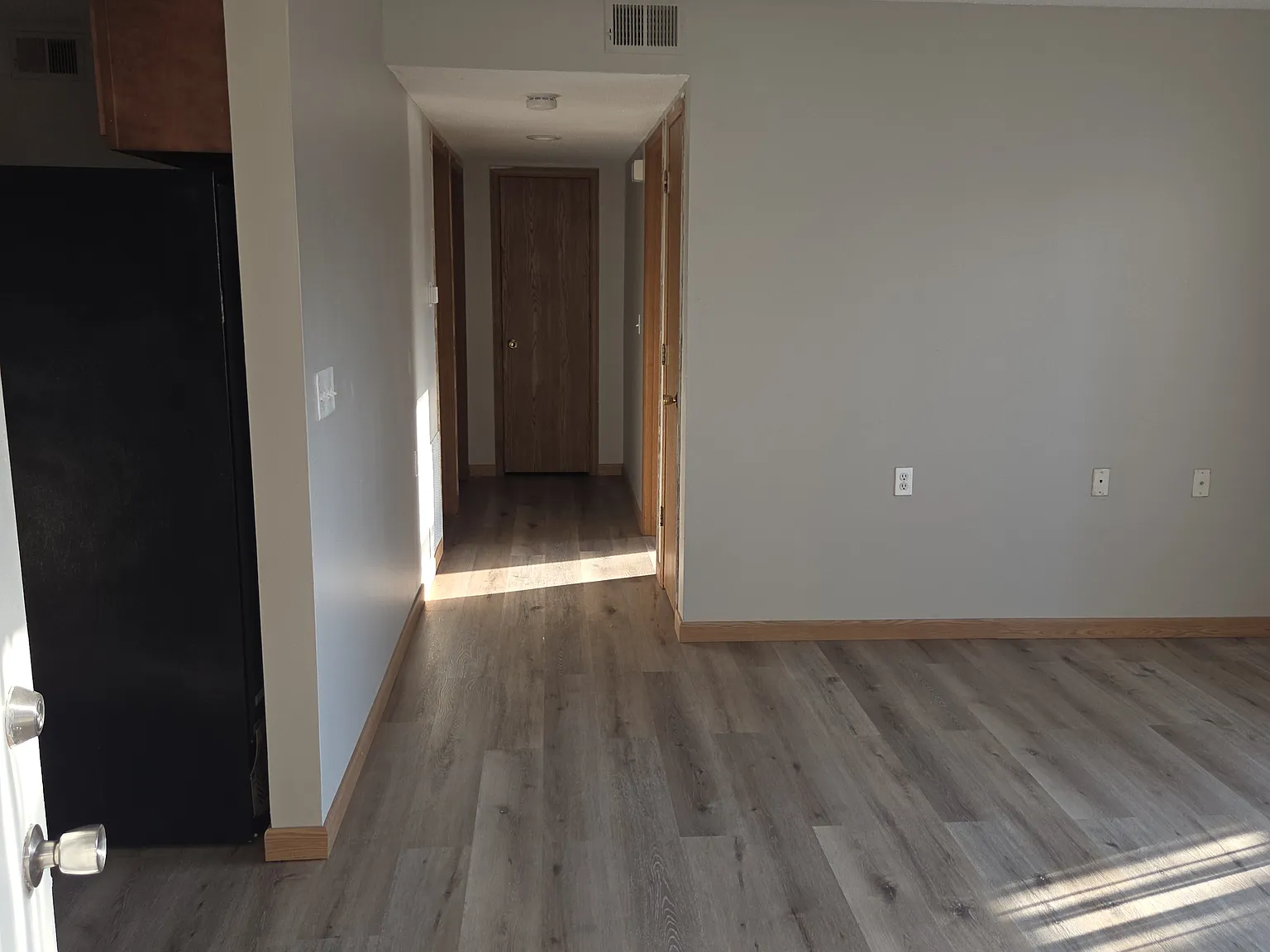 1 bed, 627 sqft, $855 — Photo 3