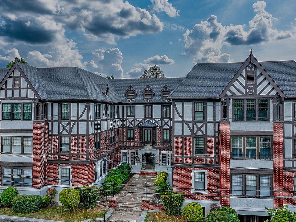 1st image of 701 Locust St #26