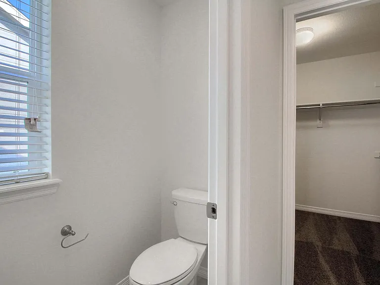 14776 Oslo Ave — Photo 24