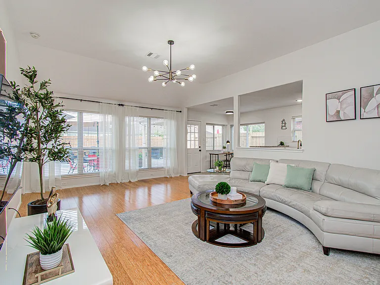 7207 Crescent Mills Dr — Photo 6