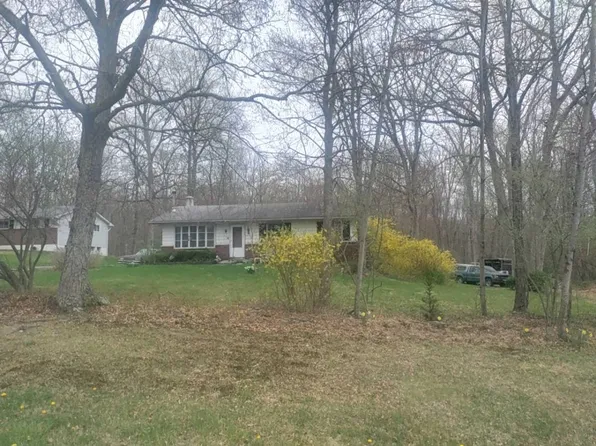 1300 Resica Falls Rd, East Stroudsburg, PA 18302