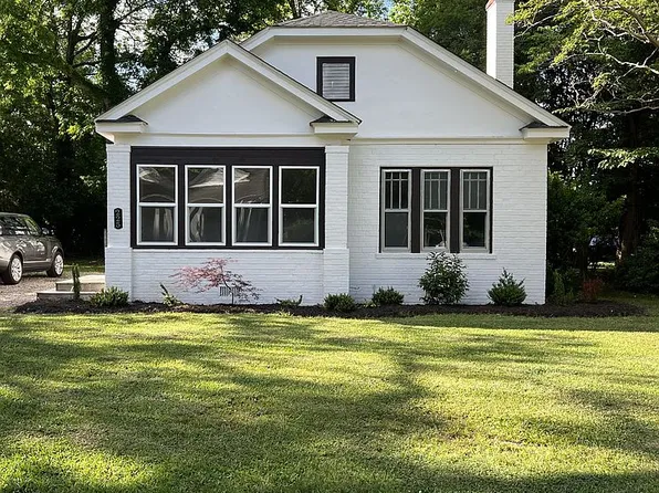 225 Bond St, Enfield, NC 27823