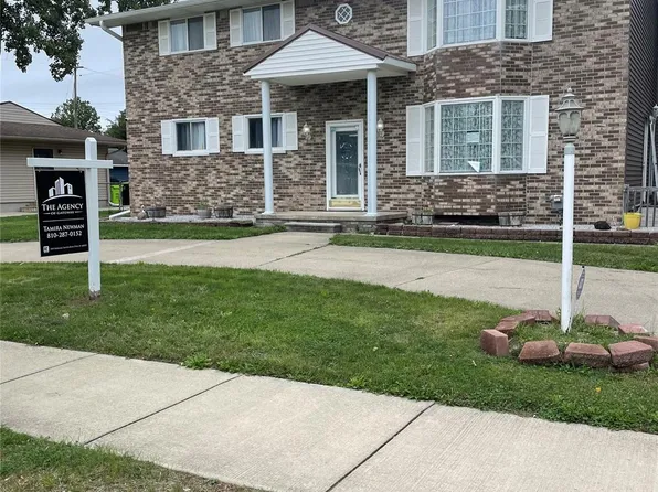 5356 Worchester Dr, Swartz Creek, MI 48473