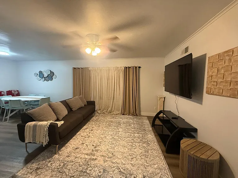 1723 S Perkins Rd — Photo 3