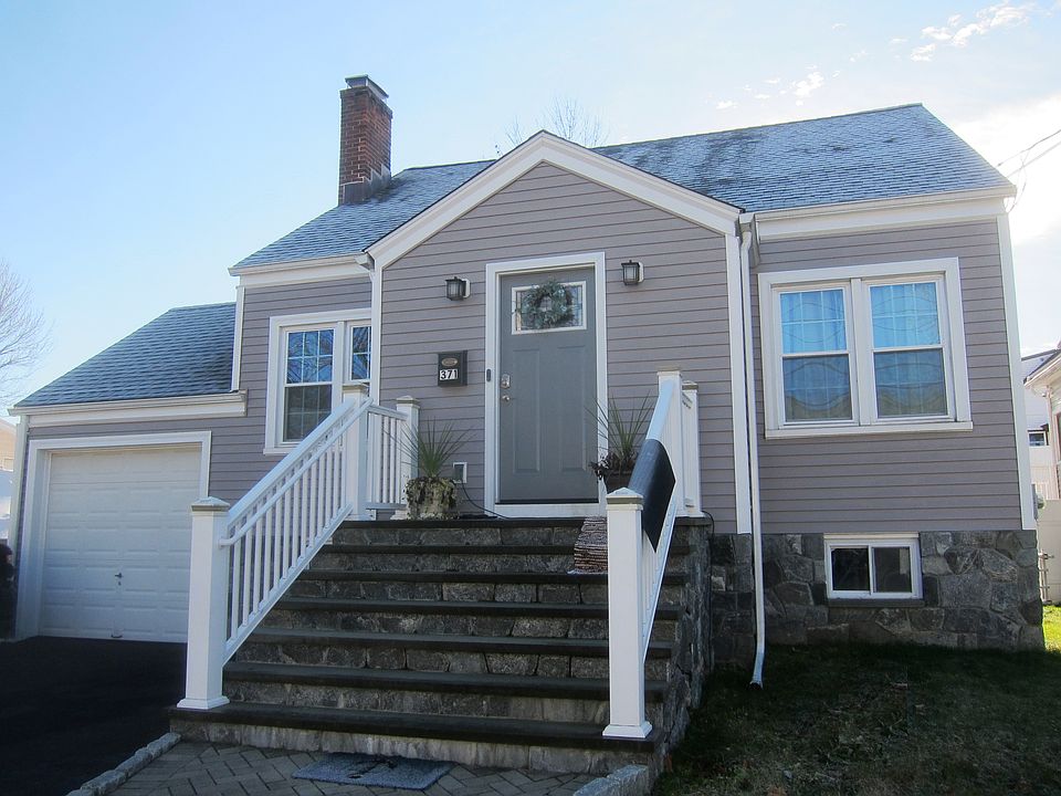 371 Clark Street