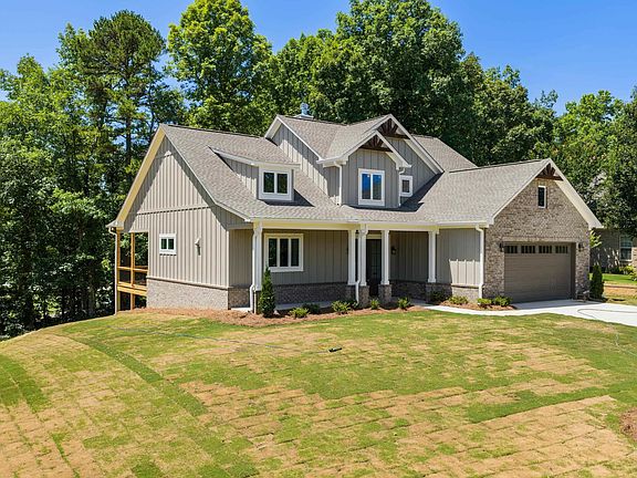 2nd image of 101 Prescott Cir