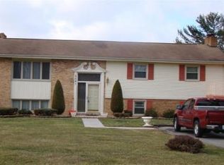 6041 Collier St, Dublin, VA 24084