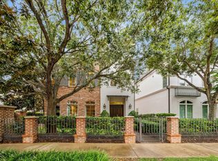 1126 Lake Pointe Pkwy, Sugar Land, TX 77478