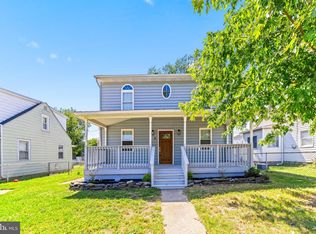 4 Clipper Rd, Baltimore, MD 21221