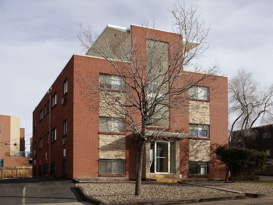 1st image of 1432 Macon St Unit 7