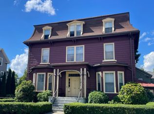 29 Chestnut St APT 1, Wakefield, MA 01880