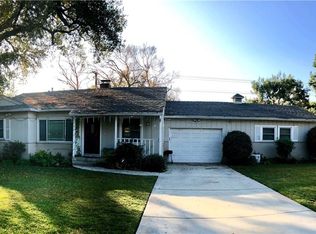 32 W Foothill Blvd, Arcadia, CA 91006