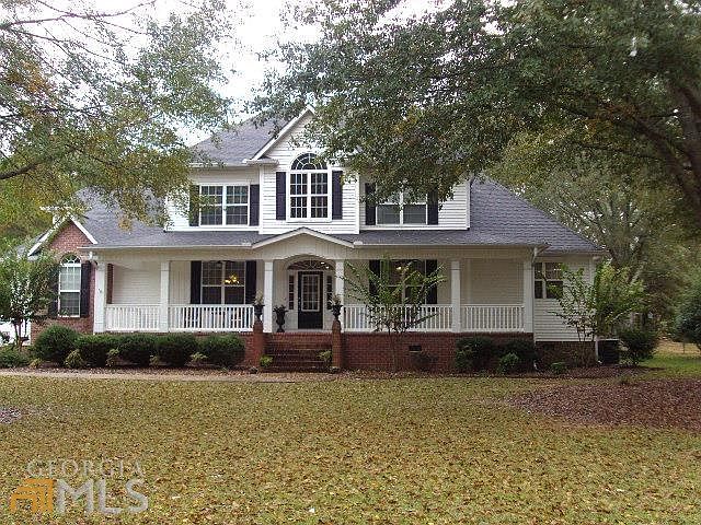2nd image of 2085 Walton Cir
