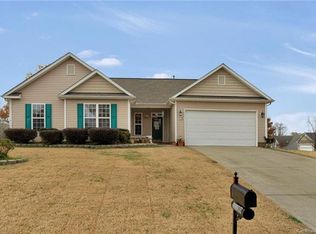 1139 Steele Meadows Dr, Fort Mill, SC 29715