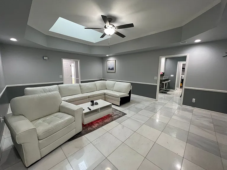 10120 Sunlight Dr — Photo 23